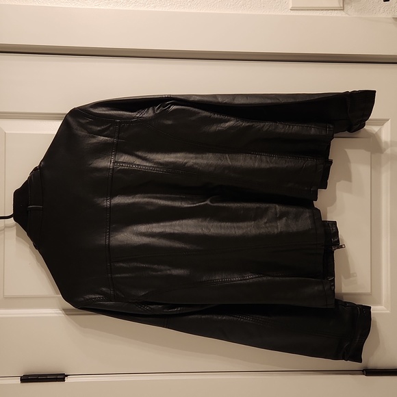 Jacket - Picture 5 of 5